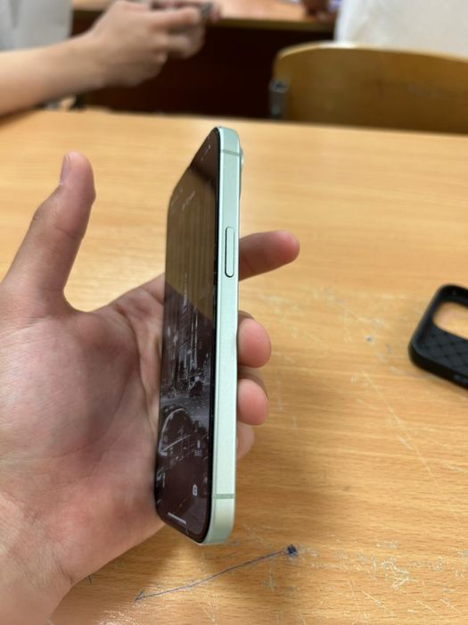 Продам iPhone 15 128gb/87%
