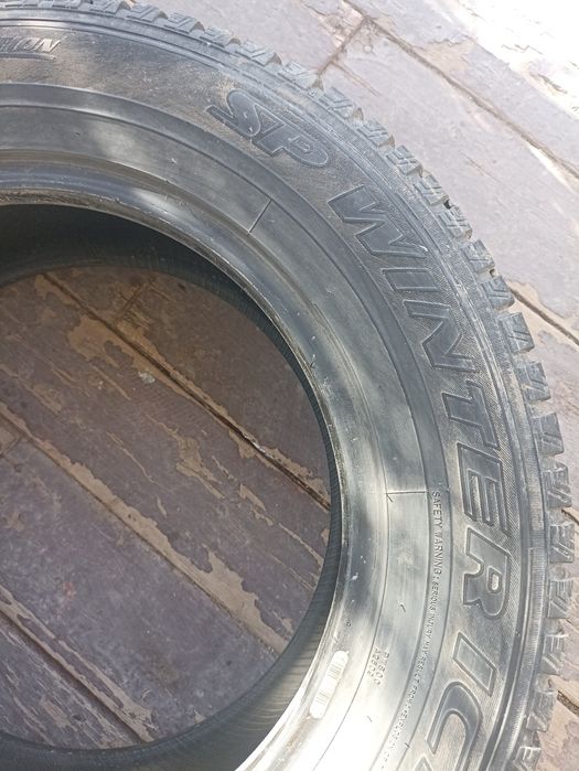 Продам зимние шины.