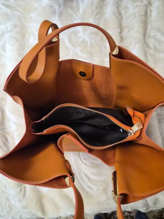Geanta portocalie, imitatie piele