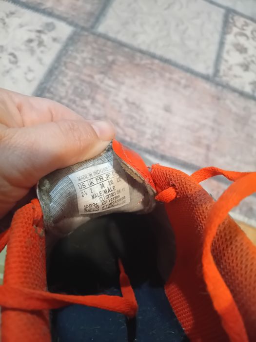 Бутонки Адидас номер 34