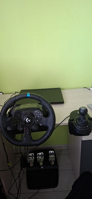 Волан Logitech g923 с шифтър