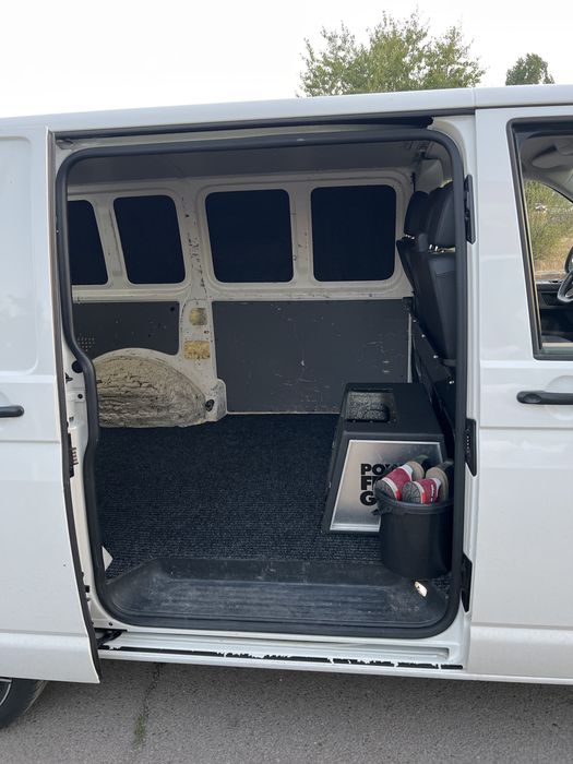 VW Transporter T6.1  отлична кола за всичко