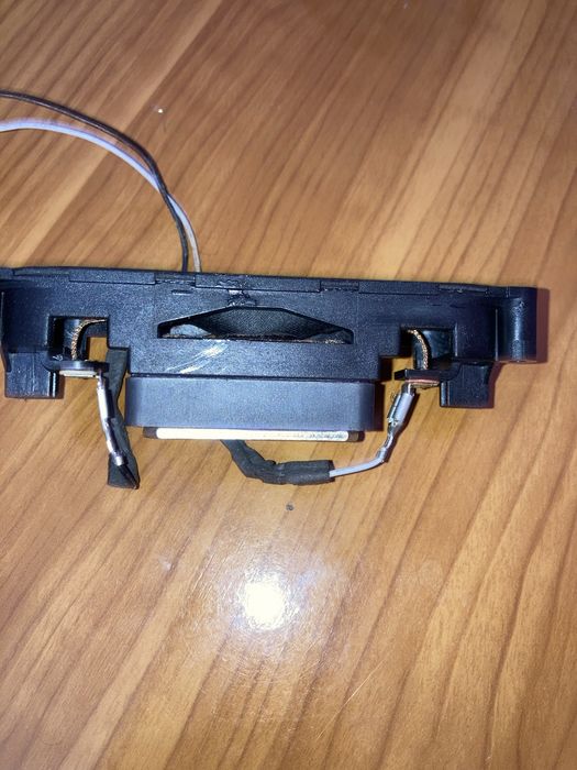 vand 2 sateliti sony 10w fiecare