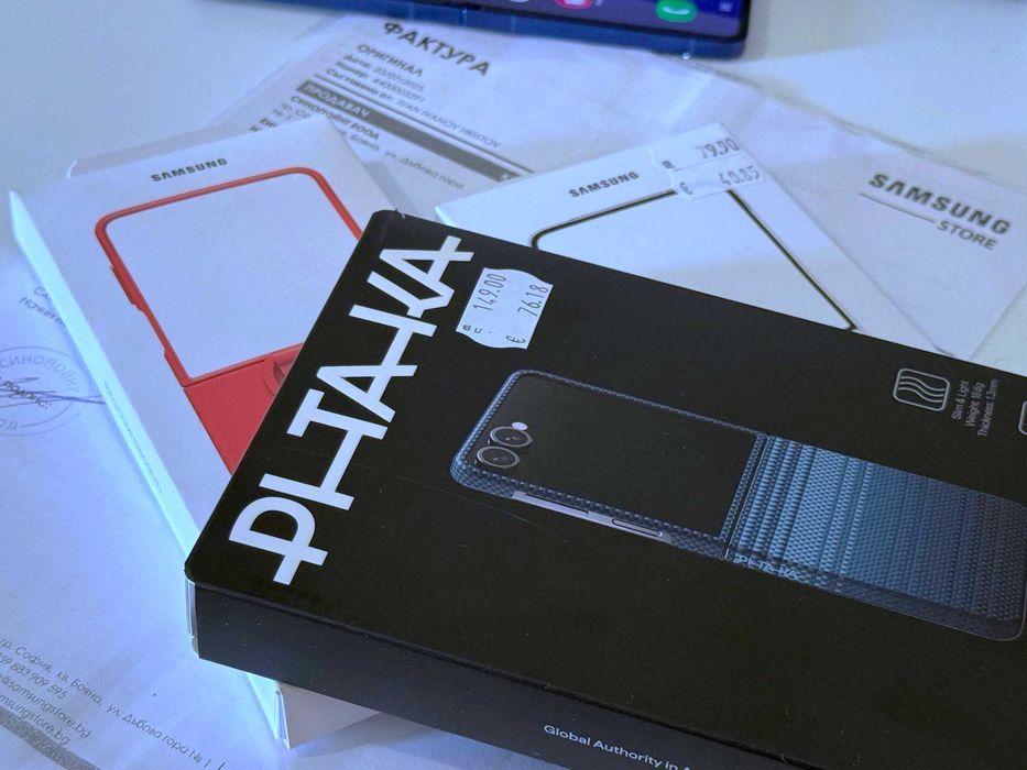 Бартер! Гаранция! Samsung Galaxy Z Flip 7 512/12GB Blue Shadow (Син) + Аксесоари.