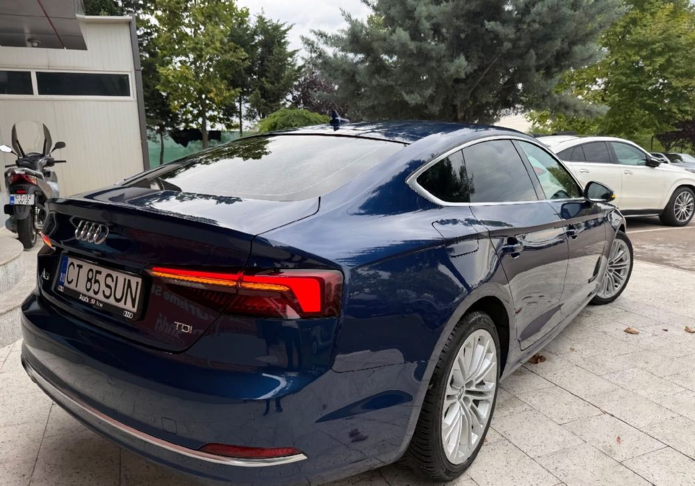 Vand Audi A5 Sportback.
