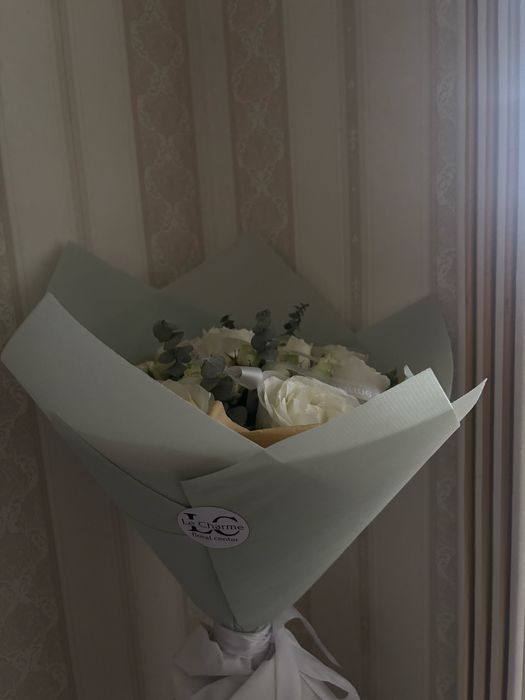 букет из белых роз