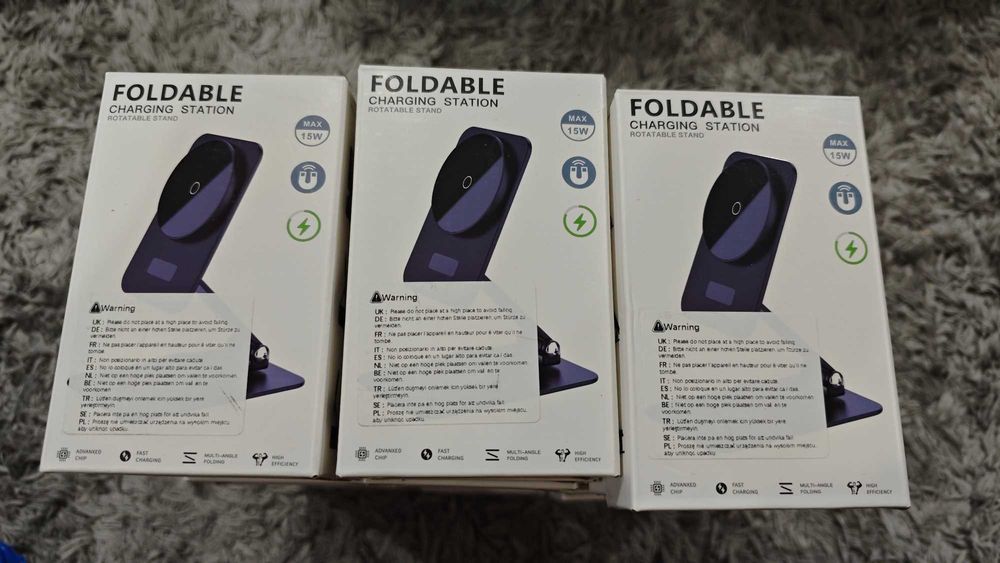 Foldable Magnetic Wireless Fast Charging Stand 15W