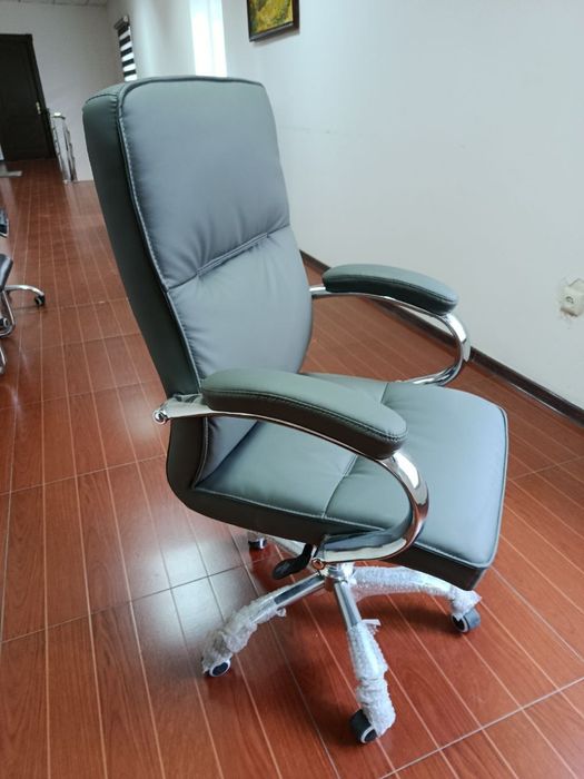 Оптом нархларда Офис учун кресло сифати ало мустахкам