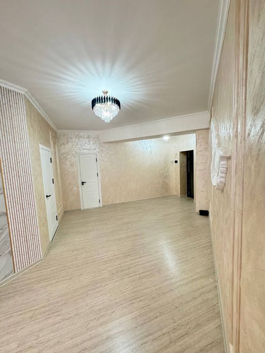 Яшнабад улица Иззат Новостройке продается квартира  2/4/8  42м2