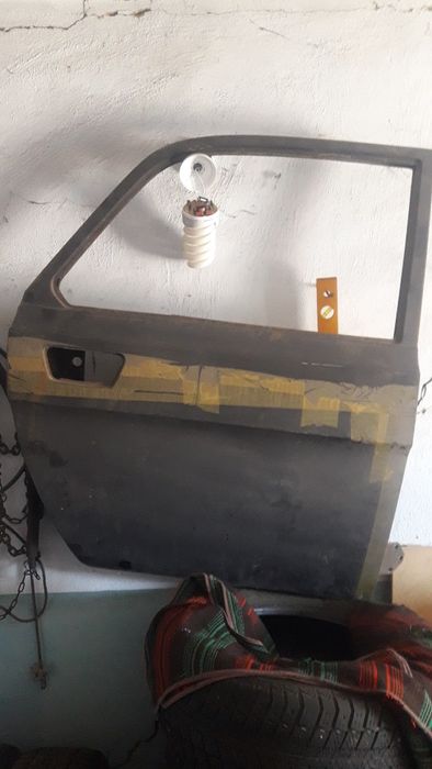 Дверь на автомобиль Газ -3110