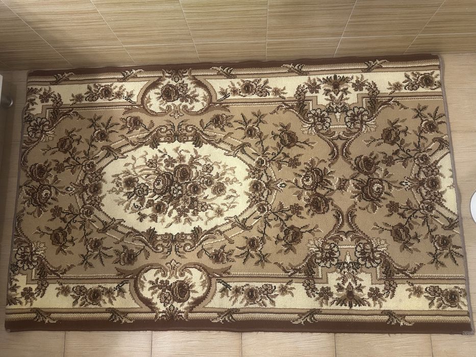 Продам Ковры Срочно разные