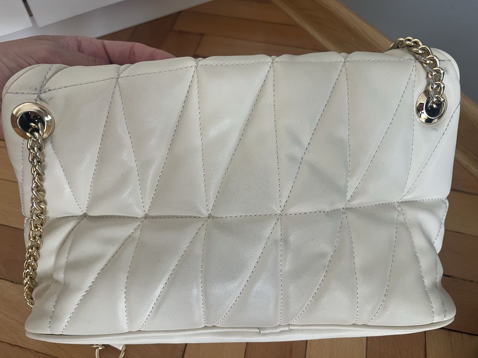 Дамски кожени чанти