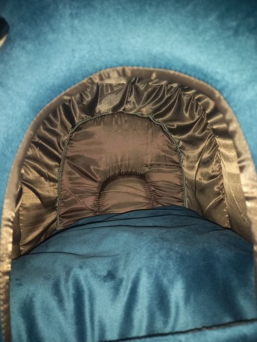 Срочно продам кошкин домик.