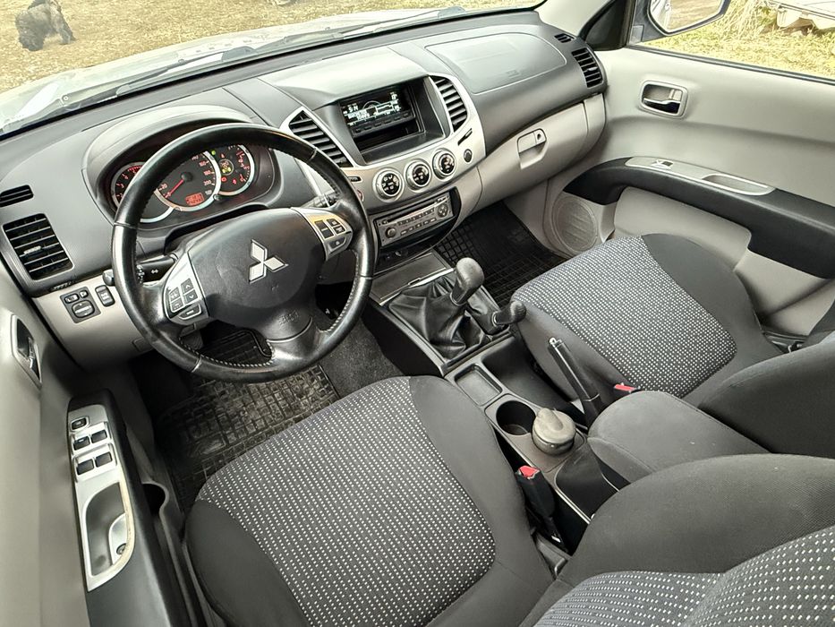 Mitsubishi L200