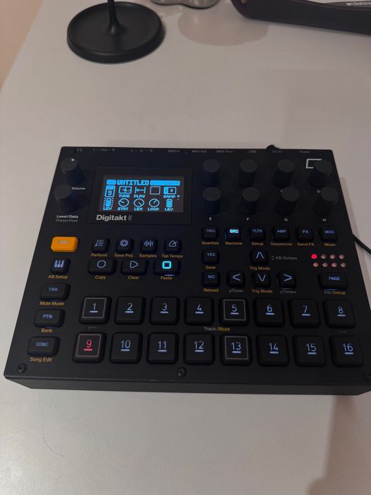 Семплер Elektron Digitakt II (април 2026г.)
