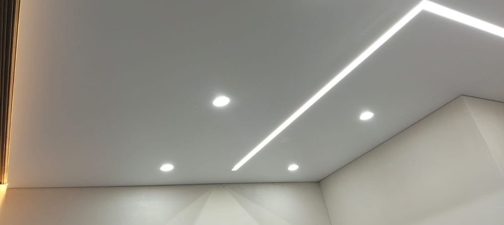 Натяжные потолки