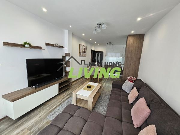 Продава се Тристаен апартамент в Пловдив, Южен - 92 кв.м за 1848 €/кв.м - Снимка #1