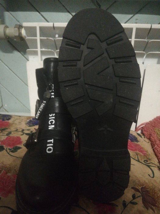 Полусапожки 36-37 Новые*