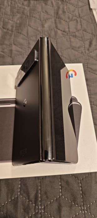 Google Pixel Fold 5G . Като нов! Гаранция.