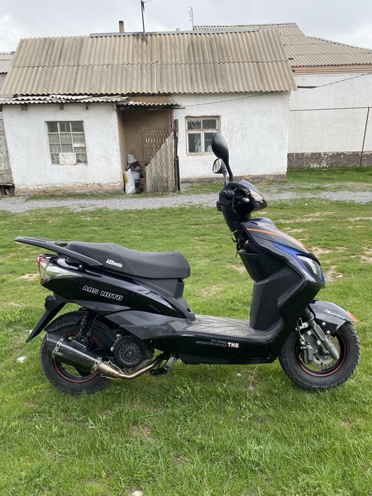 М8 мопед скутер сатылады 150куб