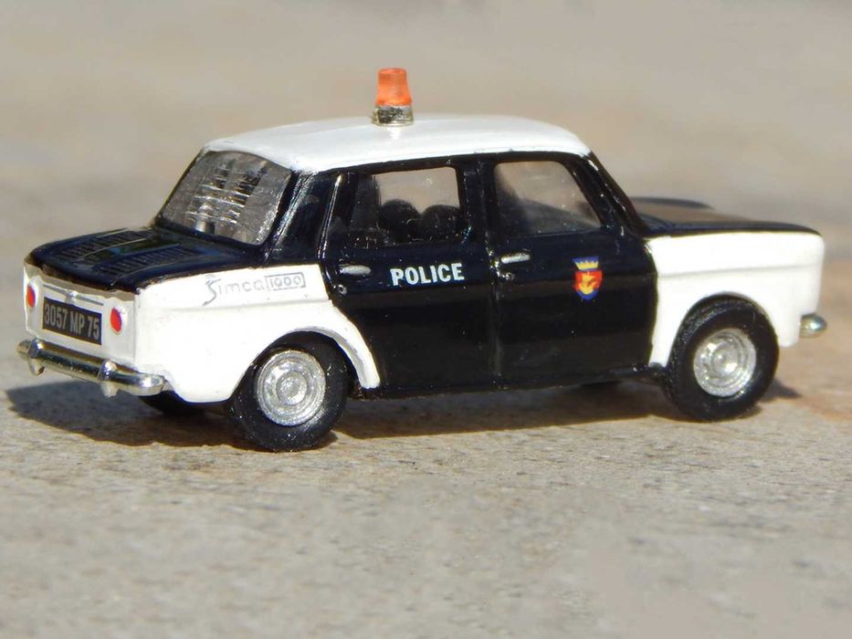 Macheta masina de politie Simca 1000 Norev Franta scara 1:86