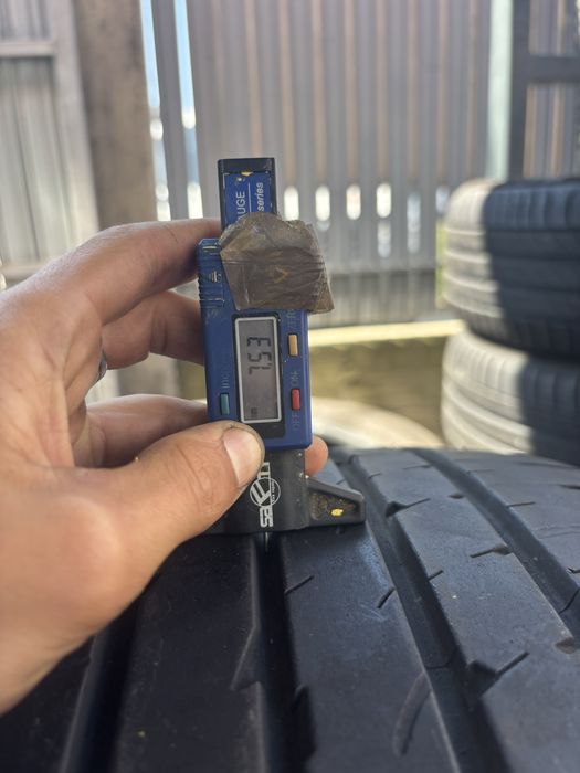 Anvelope Vara 265/35/22 GoodYear Eagle F1 Asymmetric 3 265 35 22 R22