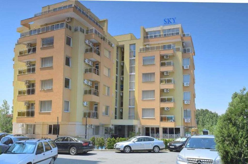 Просторно Студио с тераса в Слънчев Бряг до магазин Младост