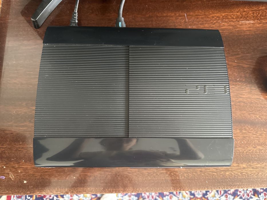Sony Playstation 3 SUPER SLIM.
