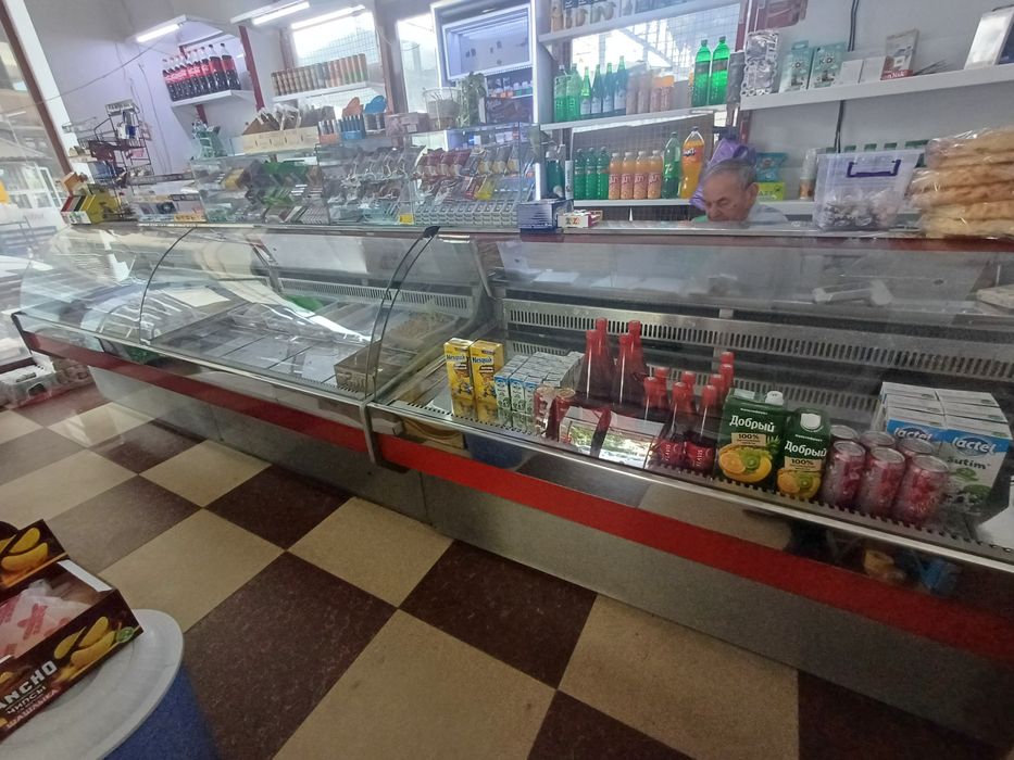 Холодильник витрина