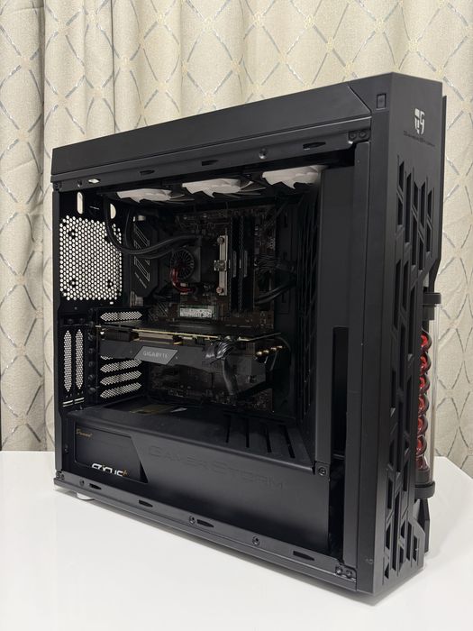 Calculator / Unitate Gaming i9, RTX 2080, 16Gb RAM, 1Tb SSD