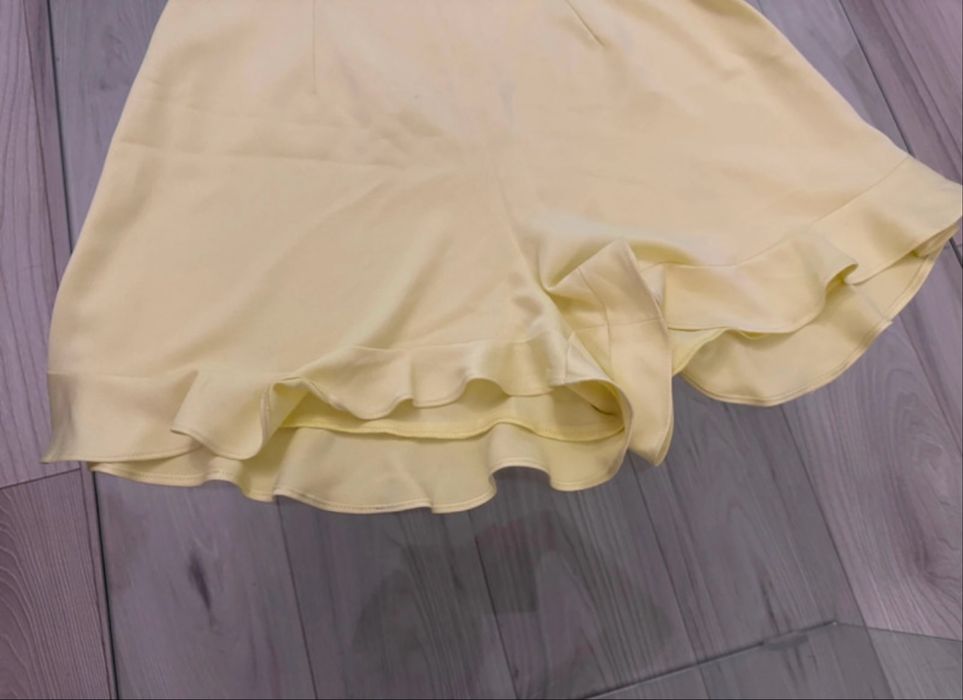 Pantaloni scurti de dama