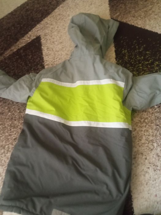 Ски екипи и якета