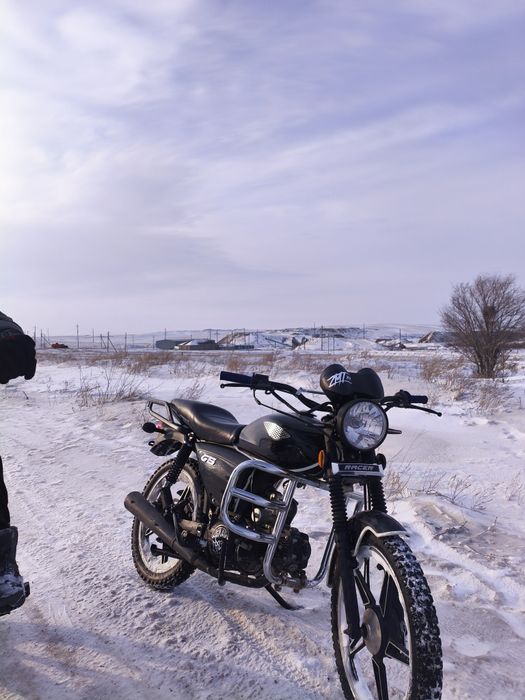 Alpha Racer gs125