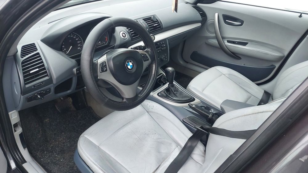 Bmw Seria 1 2.0d automată