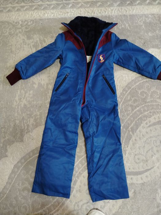 Спортивный костюм  детский для снежного спорта
