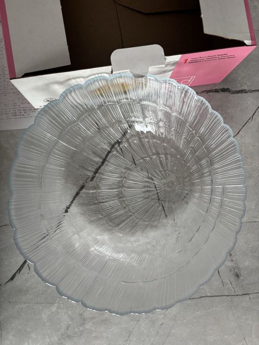 Для  той бастар посуда новая