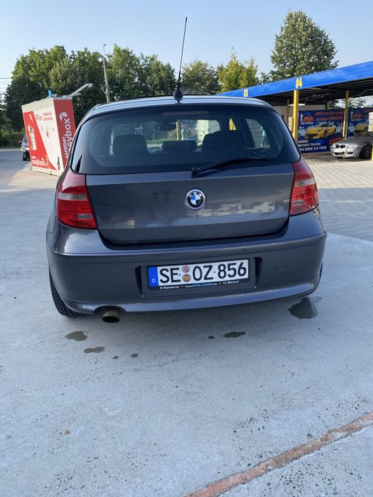 Vand bmw seria 1/navi/trapa /senzori parcare/comenzi volan