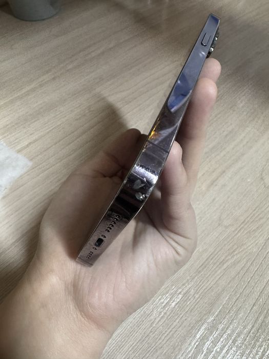 Продам айфон 14 про макс