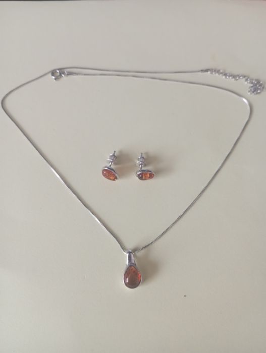 Set cercei și colier argint 925 și chihlimbar