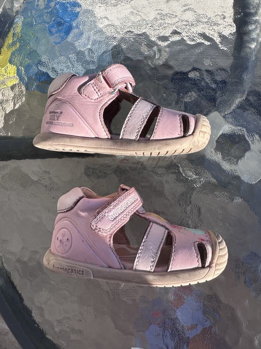 Сандали за прохождане Biomecanics