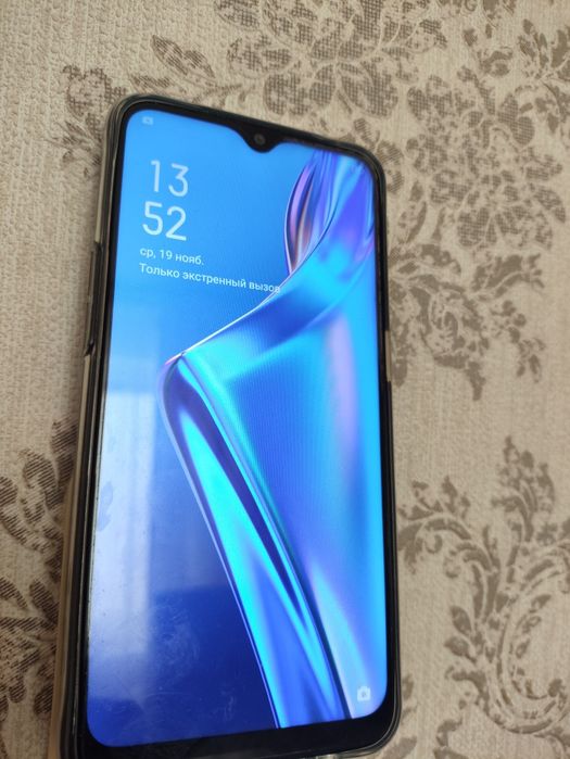 Продам смартфон OPPO A12