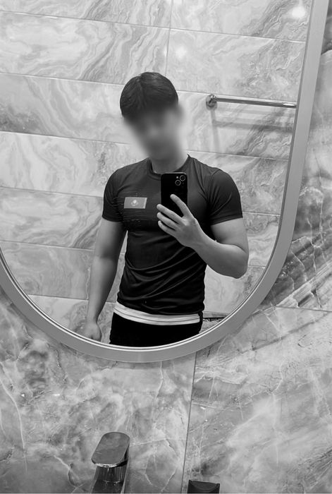 рашгард обтягивающий