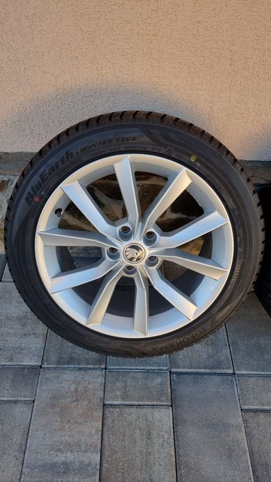 Jante Originale SEBRING MADRID DIJON Nogaro 17"VW Cauciuc Iarnă