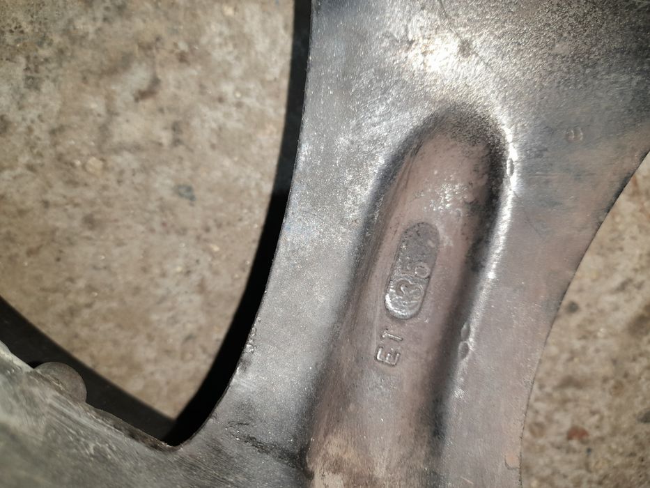 Vand jante pentru golf 4 R 16