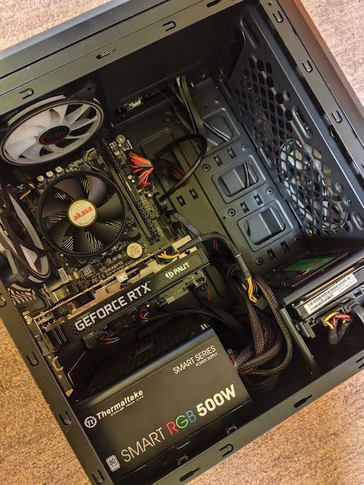 Vand / schimb Desktop PC Gaming