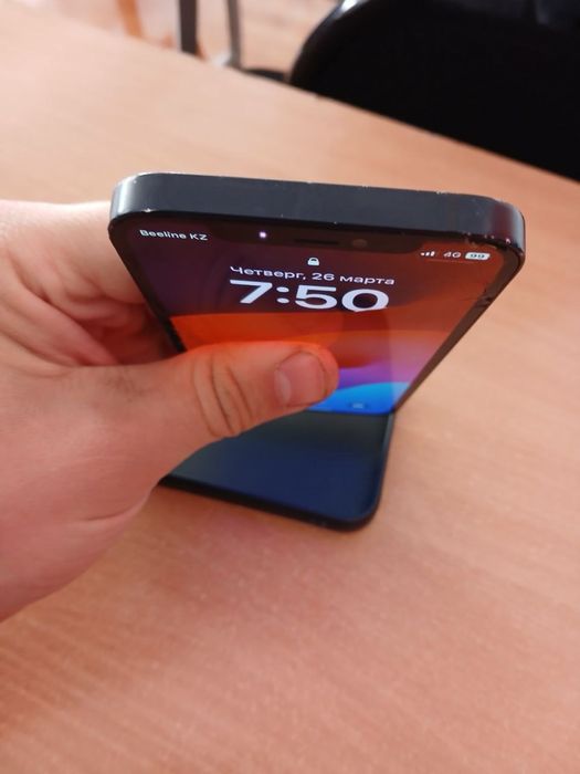 Продам айфон 12 128gb