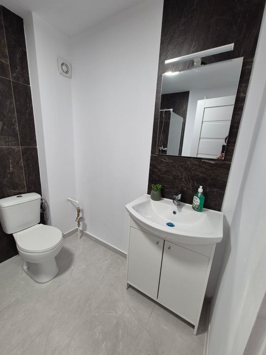 Închiriez garsonieră Mihai Bravu Ploiesti