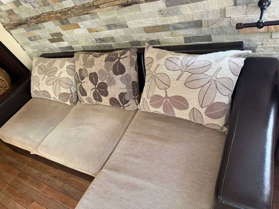 Диван в отлично състояние