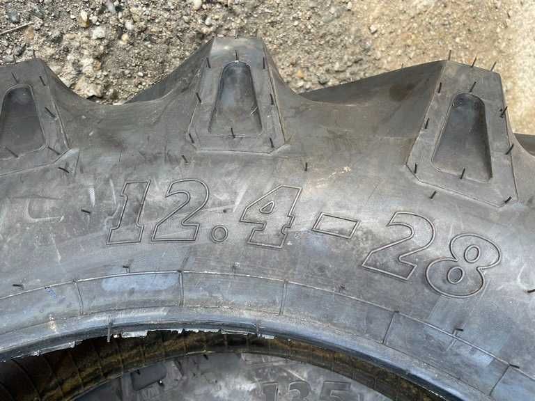 12.4-28 Anvelope noi BKT de tractiune livrare rapida FIAT U445