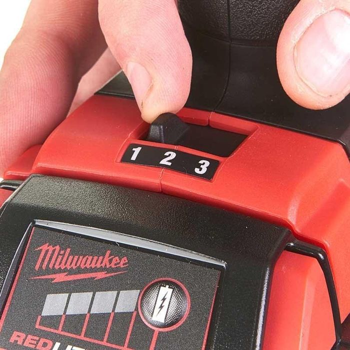 Autotofiletanta cu impact Milwaukee M18BLID2